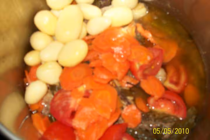 Viande de pot au feu aux legumes