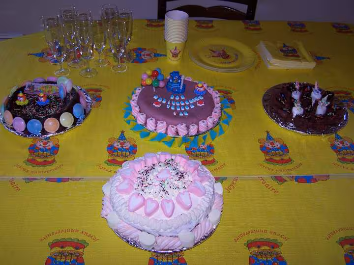 Les gateaux d anniv de ma puce