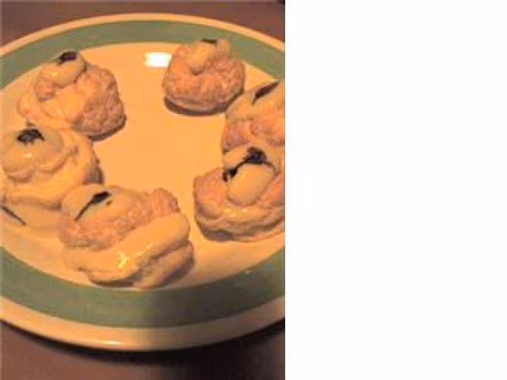 Faux rocher coco fourres a la creme patissiere pl