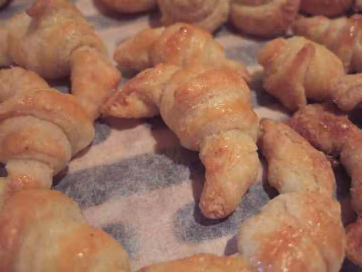 Micro croissants au fromage
