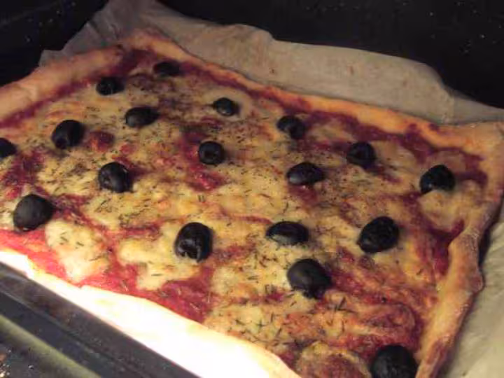 Pizza pate au levain liquide
