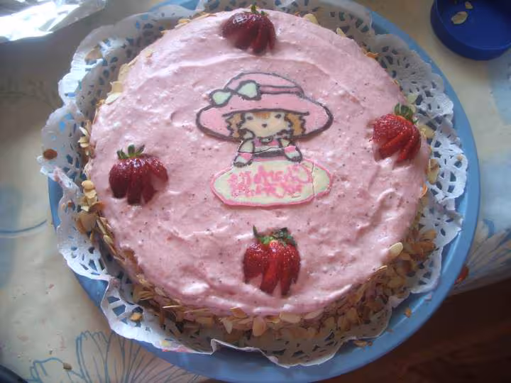 Gateau a la fraise charlotte aux fraises