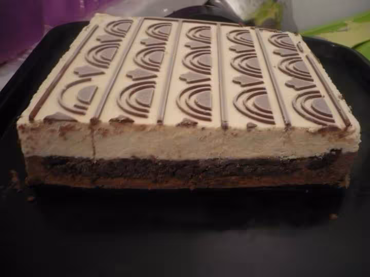 Entremets mousse bailey s fondant chocolat et mousse chocolat interieur