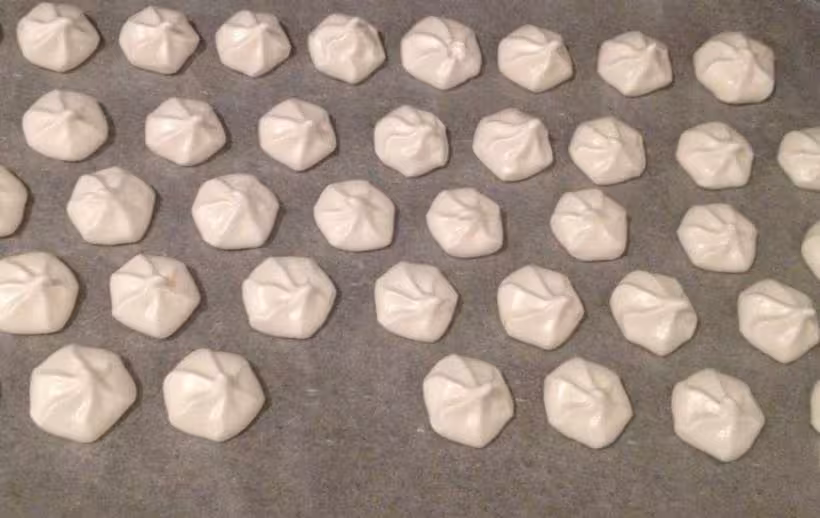 Meringues francaises