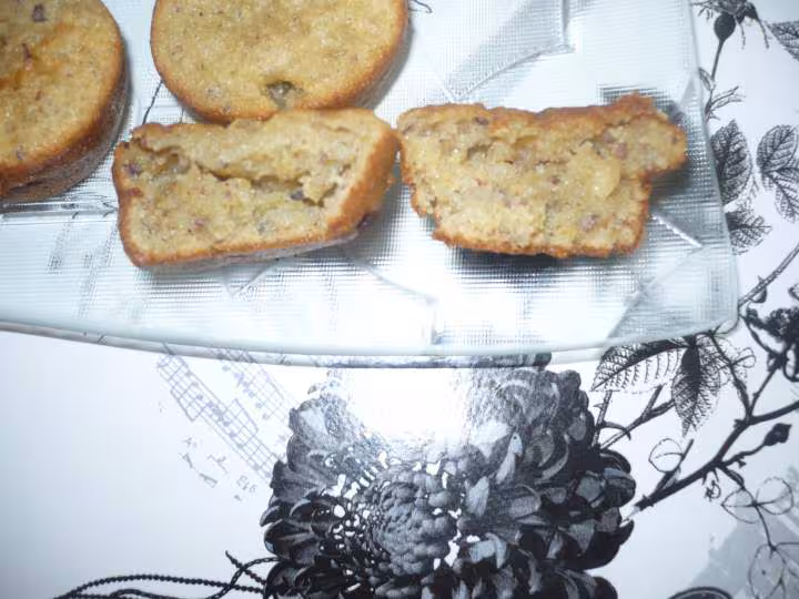 Petits gateaux noisette et miel