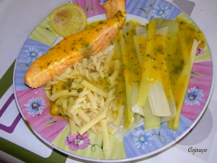 Saumon sauce orange courgette