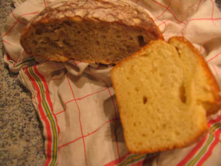 Pain cocotte et brioche au beurre