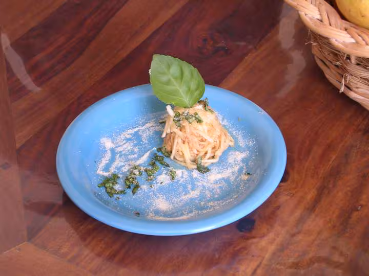Dome de pomme au basilic