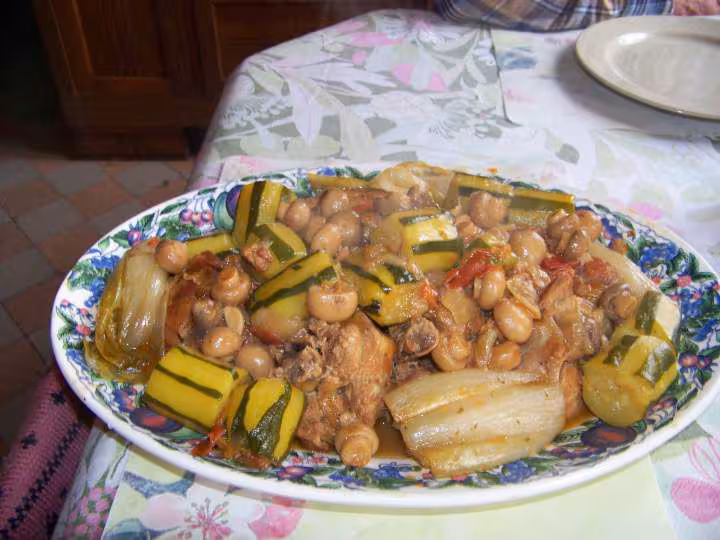Saute de dinde aux endives et courgettes
