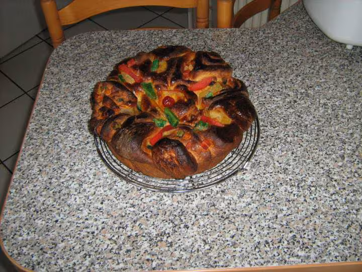 Brioche aux fruits confits