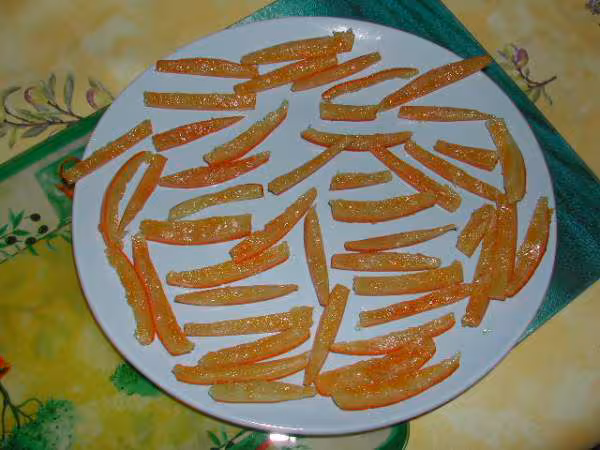 Ecorces d oranges confites avant chocolat