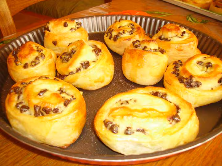 Pain au raisin et pepites de chocolat