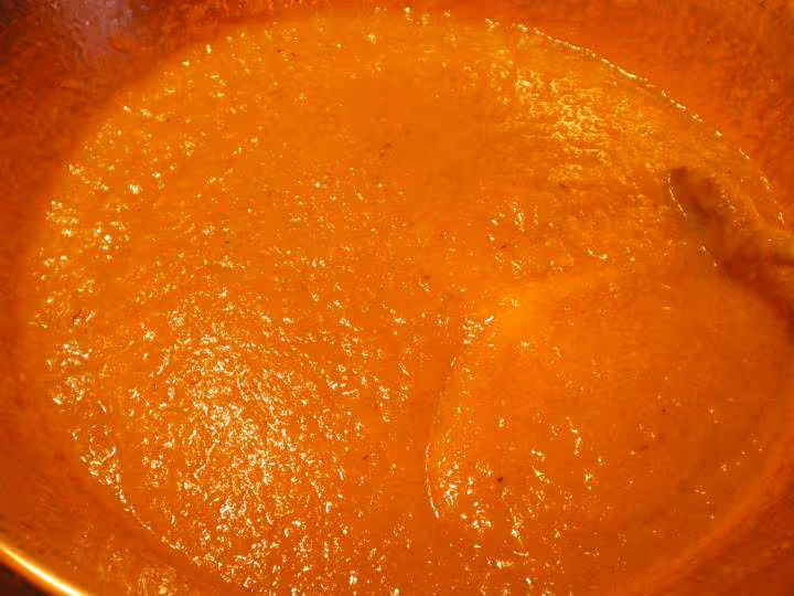 Pate a coing en cour de cuisson