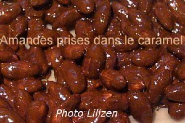 Les amandes prises dans le caramel