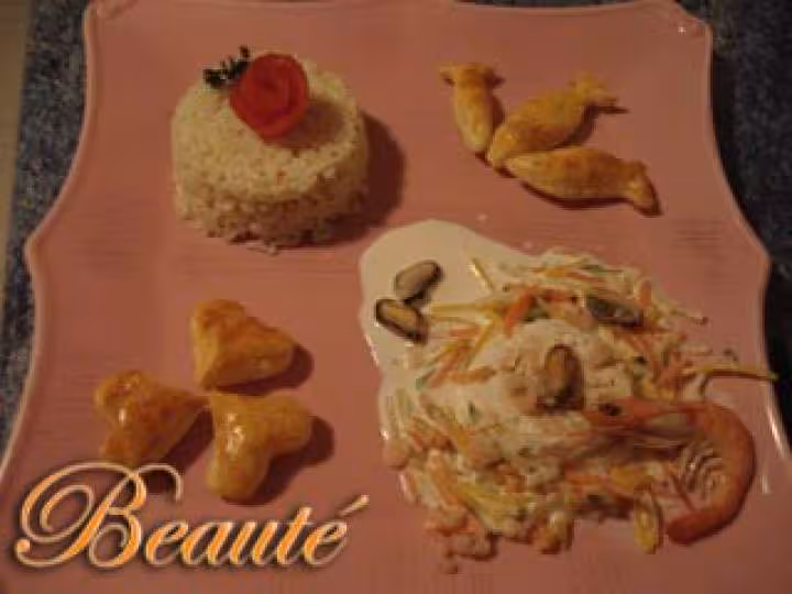 Chartreuse d ecrevisse et de moules aux legumes