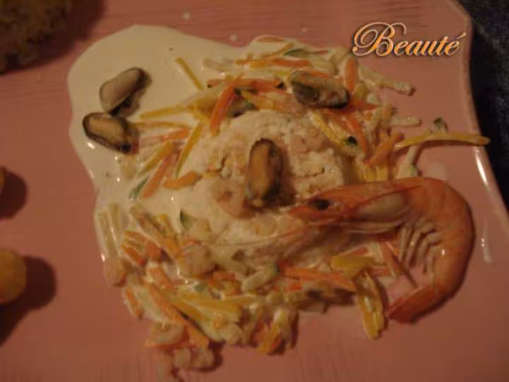 Chartreuse d ecrevisse et de moules aux legumes