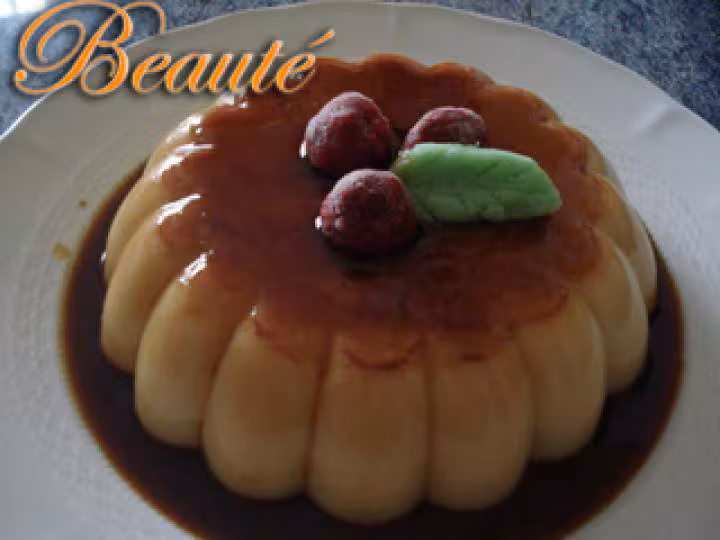 Flan a la vanille nappe de caramel