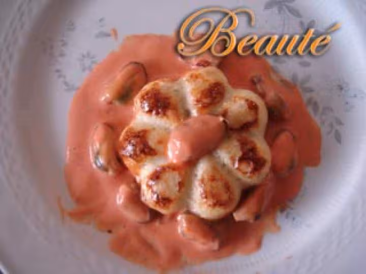 Mousse de cabillaud sauce rose