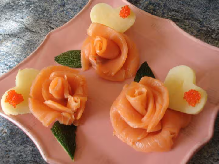 Roses de saumon fumee