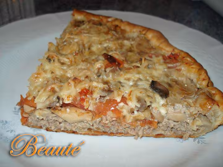 Tarte au boeuf et aux champignons