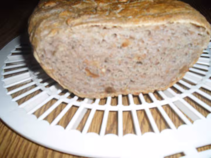 Pain aux noix a la farine semi complete sur poolish 02