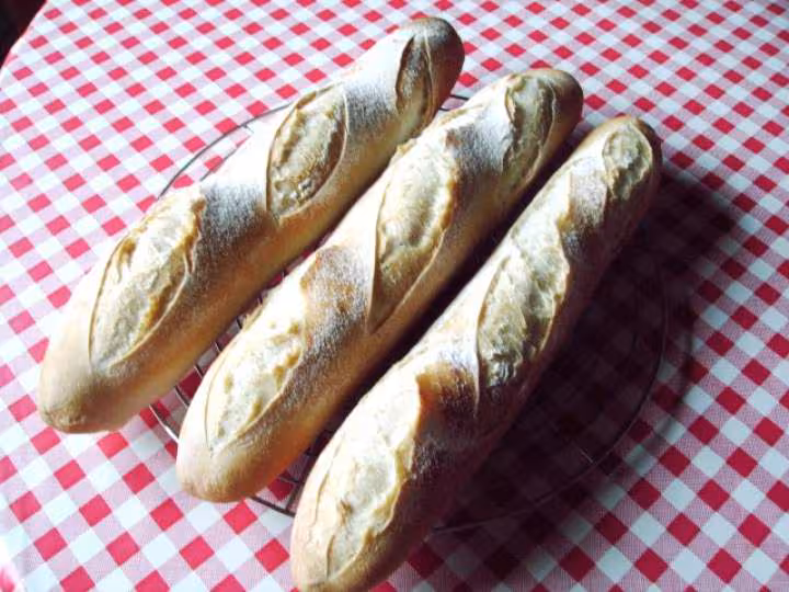 Baguettes monges pousse au frigo apres faconnage
