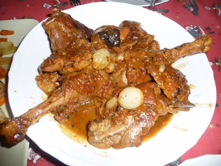 Carry de poulet pour accompagner les christophines