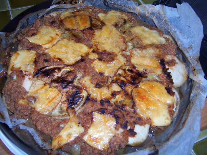 Lasagnes aux aubergines cuites dans la tarte reussite