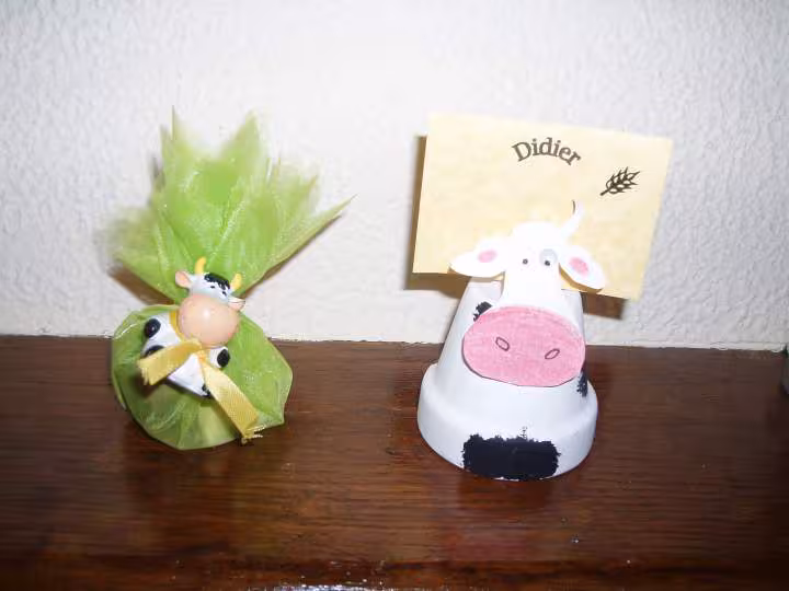 Dragee et porte nom theme les vaches