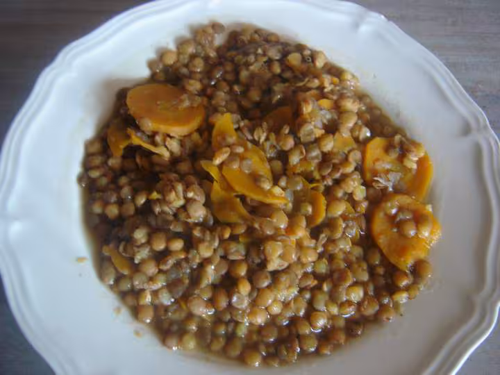 Lentilles aux carottes et oignons