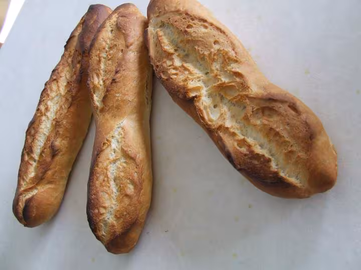 Baguettes a partir d 1 morceau de pate prelevee
