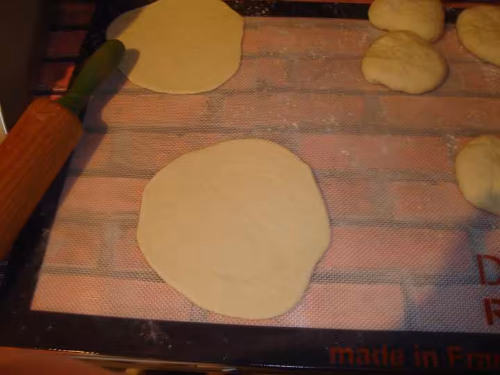 Roule la galette euh la pita