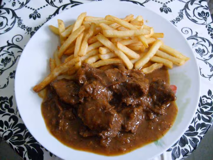 Carbonnade avec ses frites