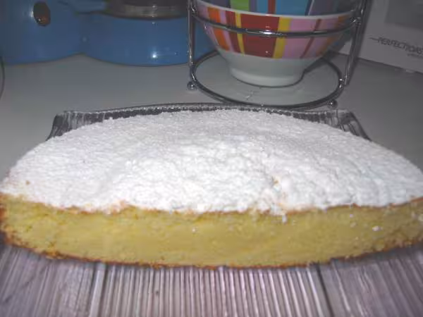 Gateau leger au citron en coupe