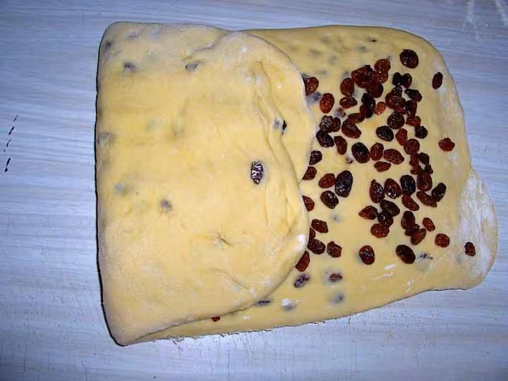 Pate du cramique 2eme couche de raisins