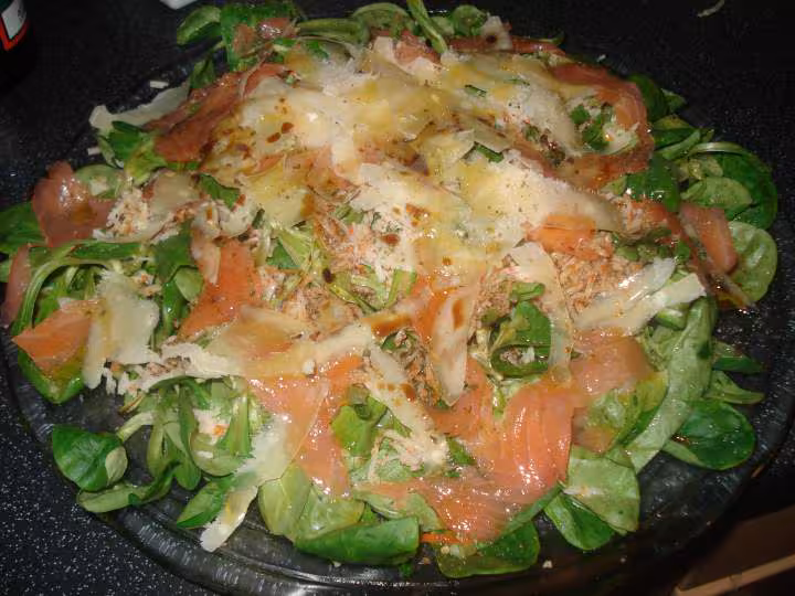 Salade de mache saumon parmesan