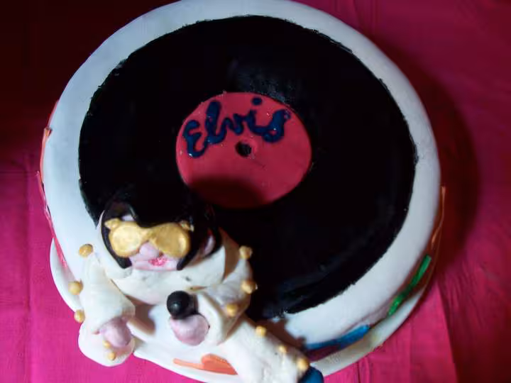 Elvis2