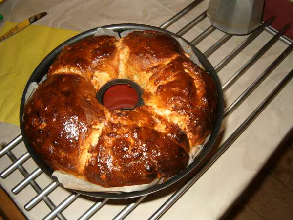Brioche de flore aux pralines roses
