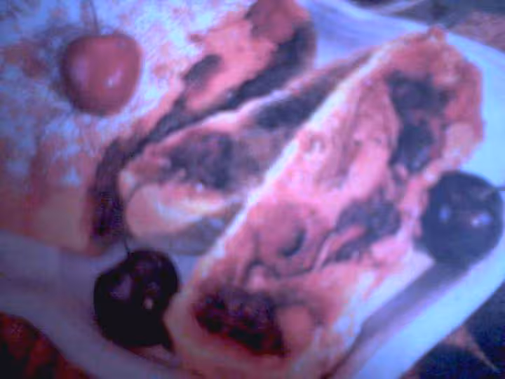 Photo strudel aux cerises
