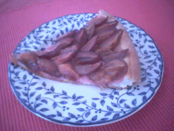 Tarte aux quetsches une part