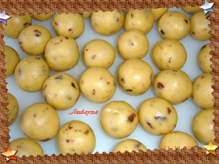 Ghoriba aux raisins sec