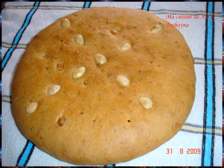 Mon pain rond aux amandes
