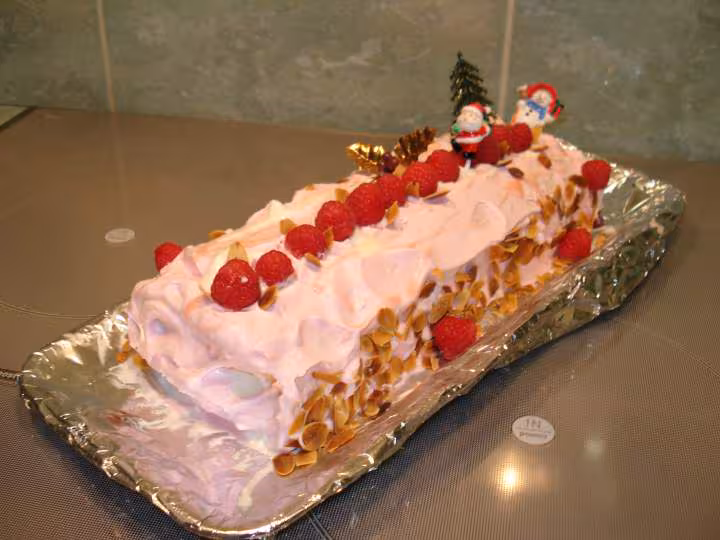 Buche chocolat blanc framboise de maite51