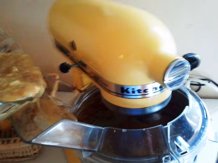 Ajout du melange bananes sucre