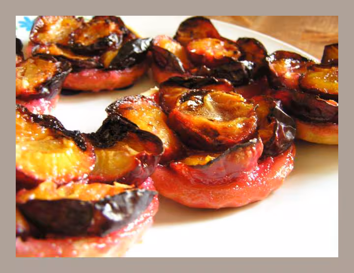 Tartelettes aux prunes