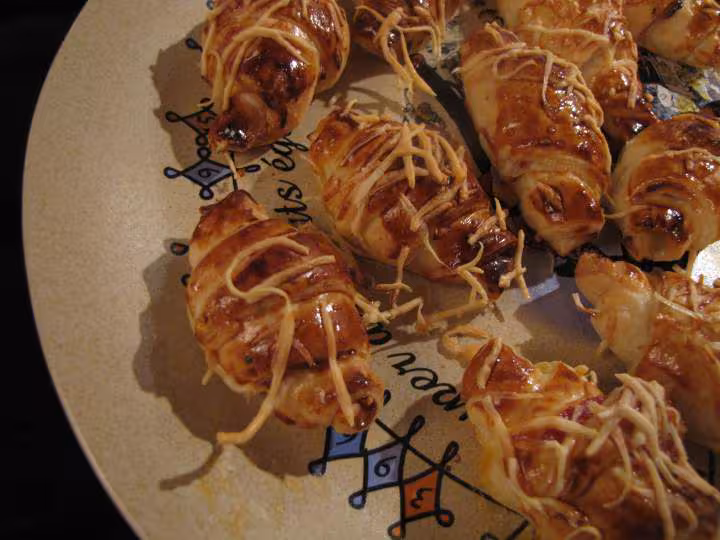 Mini croissants vache qui rit jambon a la sortie du four