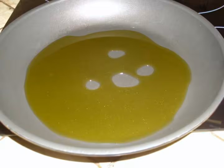 Boudins noirs et pommes en feuillete