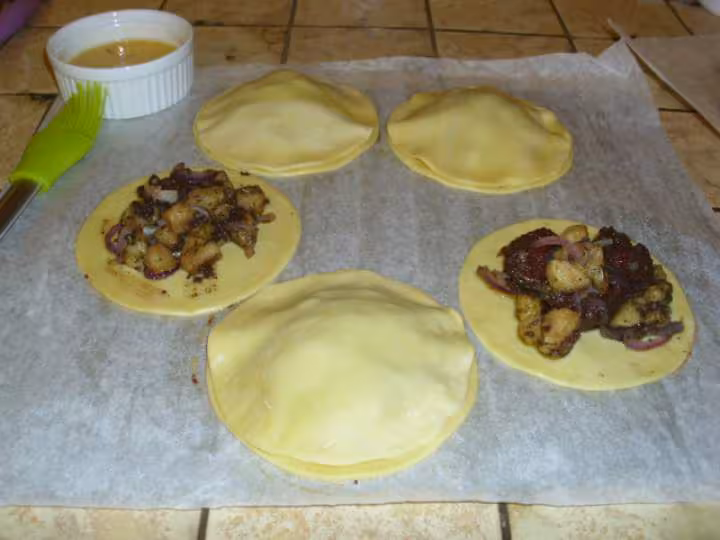 Boudins noirs et pommes en feuillete
