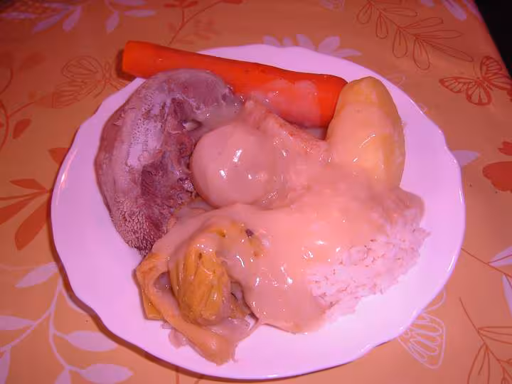 Bouillon de langues de porc1
