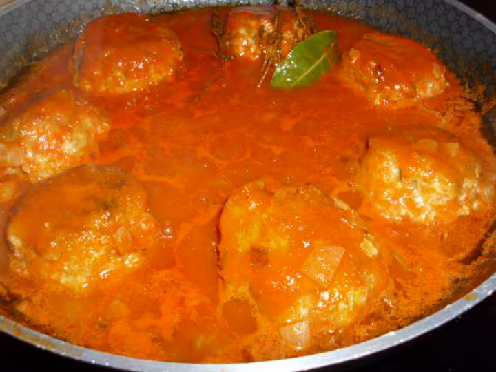 Boullettes de viande a la sauce tomate4